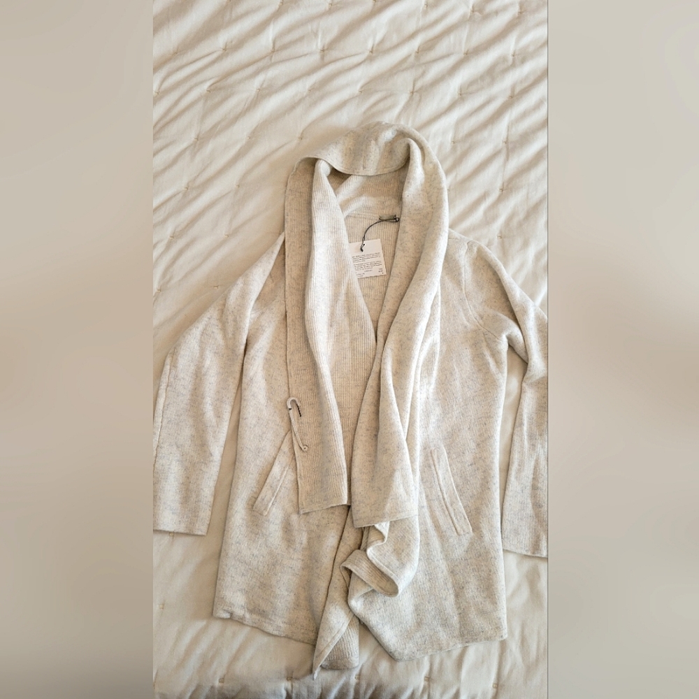 Margaret O'Leary St. Claire Cashmere Coat hooded cardigan in Mist, size small